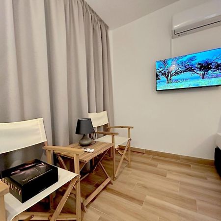 Queen Regina Suites By Platform 357 Nicosia Exterior foto