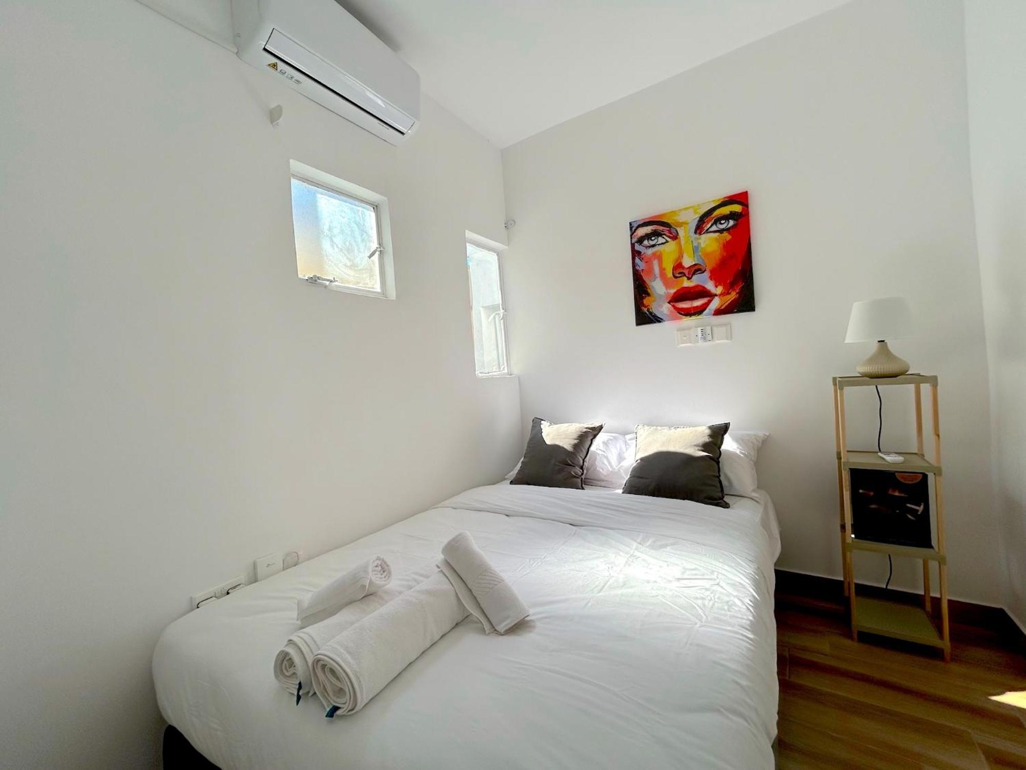 Queen Regina Suites By Platform 357 Nicosia Exterior foto