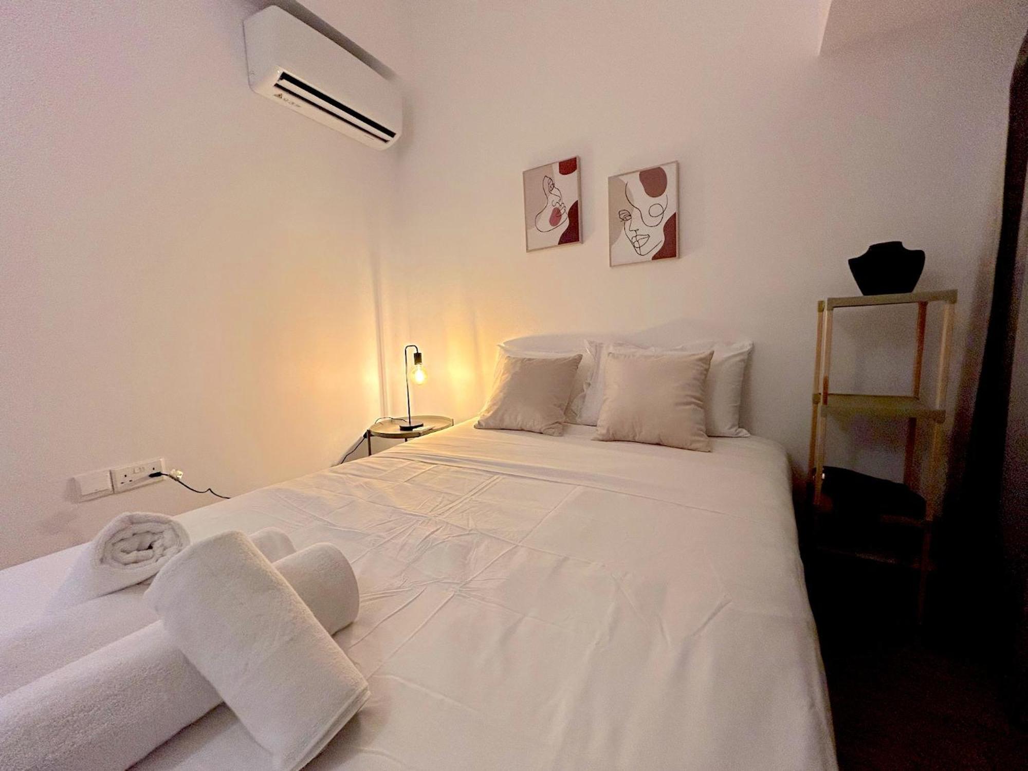 Queen Regina Suites By Platform 357 Nicosia Exterior foto