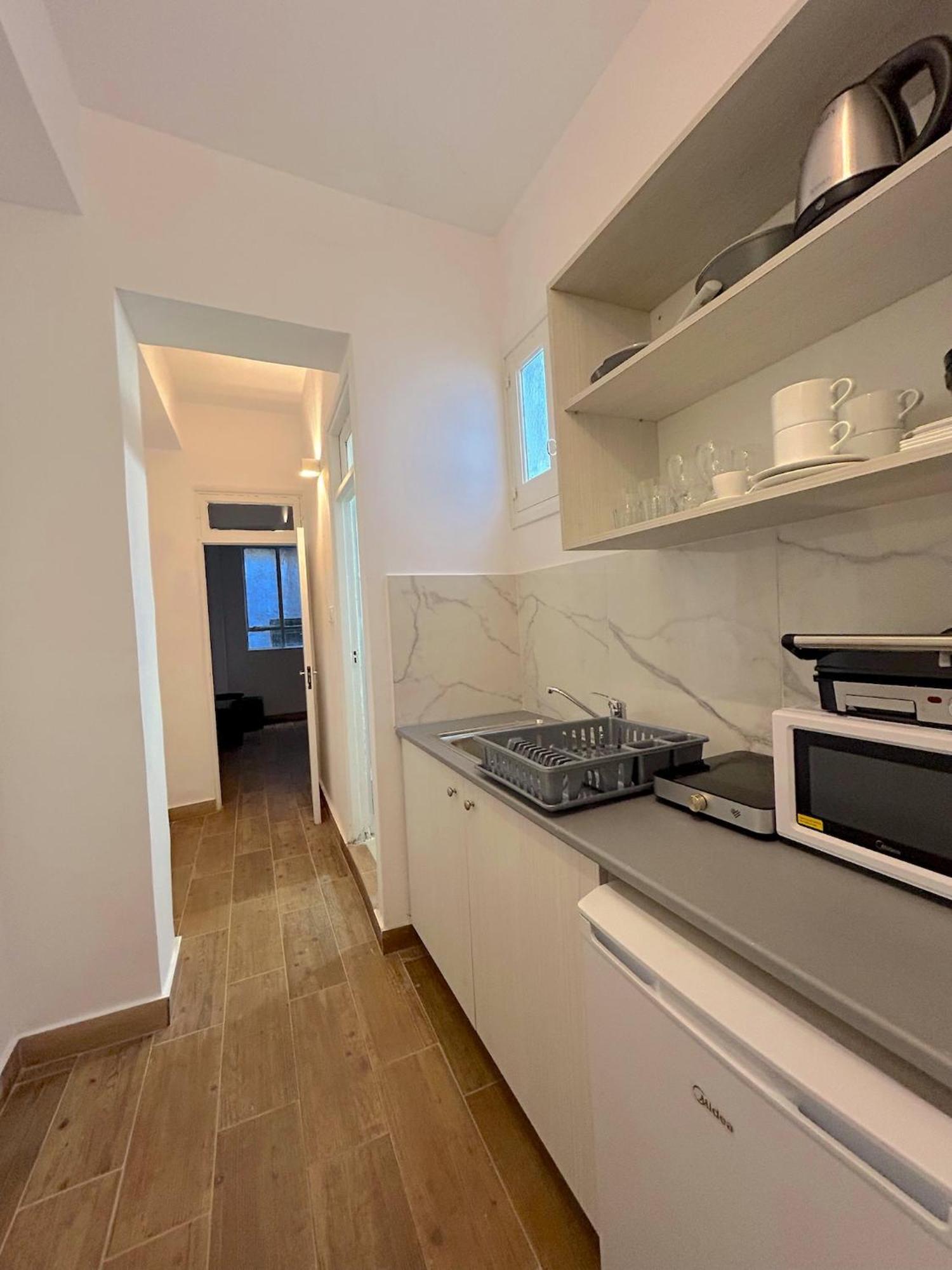 Queen Regina Suites By Platform 357 Nicosia Exterior foto